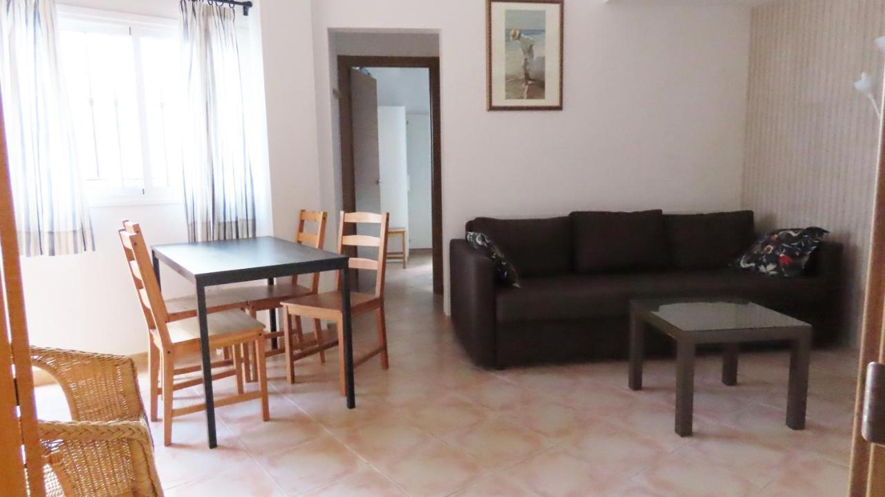 Apartamentos Nerjaluna Exterior photo